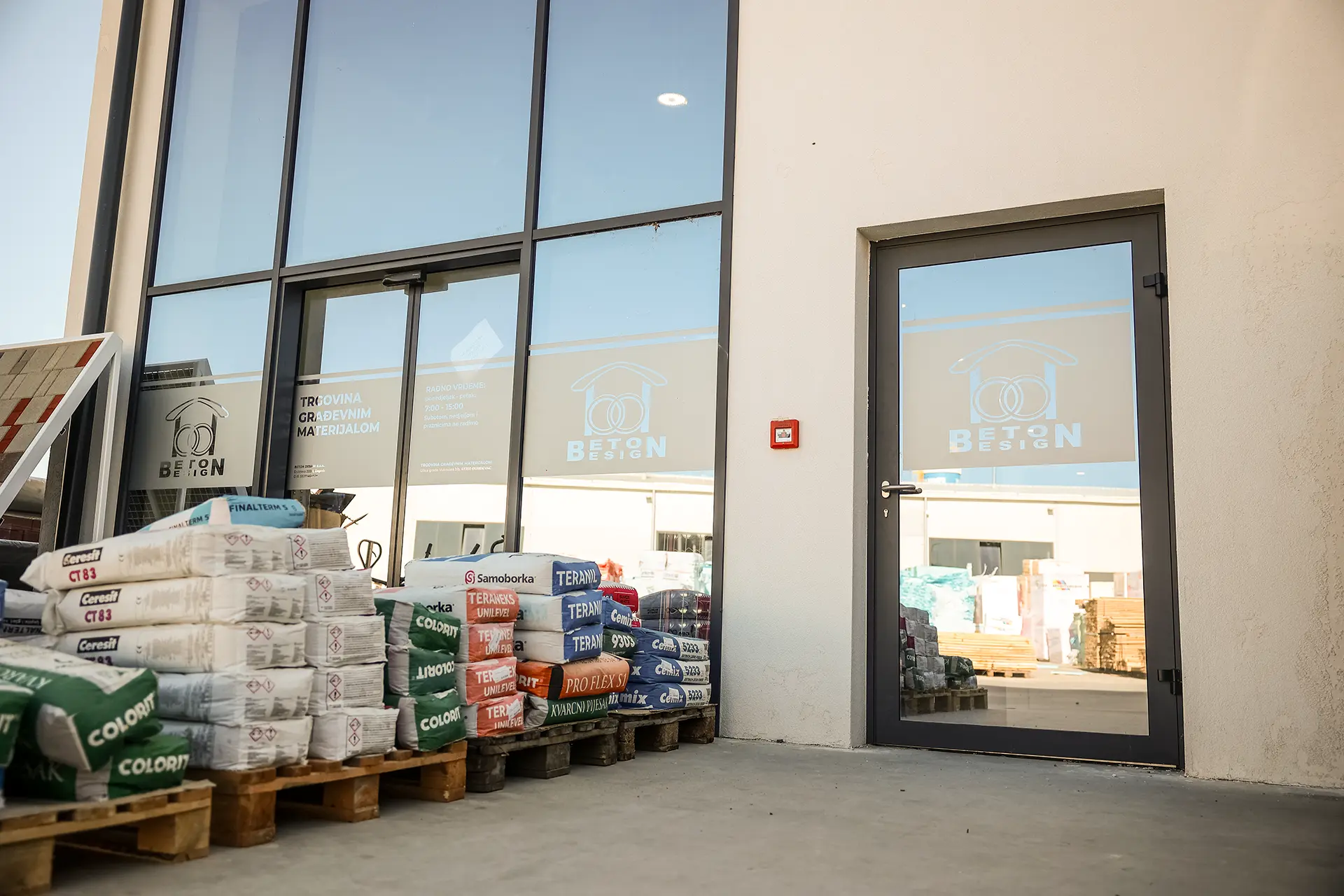 Beton Design building materials store in Đurđevac